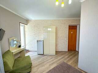 Гостиница Вива Виктория Адлер Трехместный номер с балконом-4